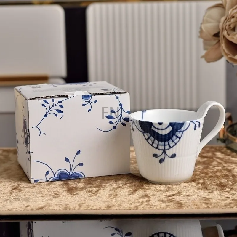 Coffee Tea Gift - 北欧ロイヤルパームフローラルデザインコーヒーマグティーカップソーサーセット磁器製多目的カップティーポットホリデーギフト用
