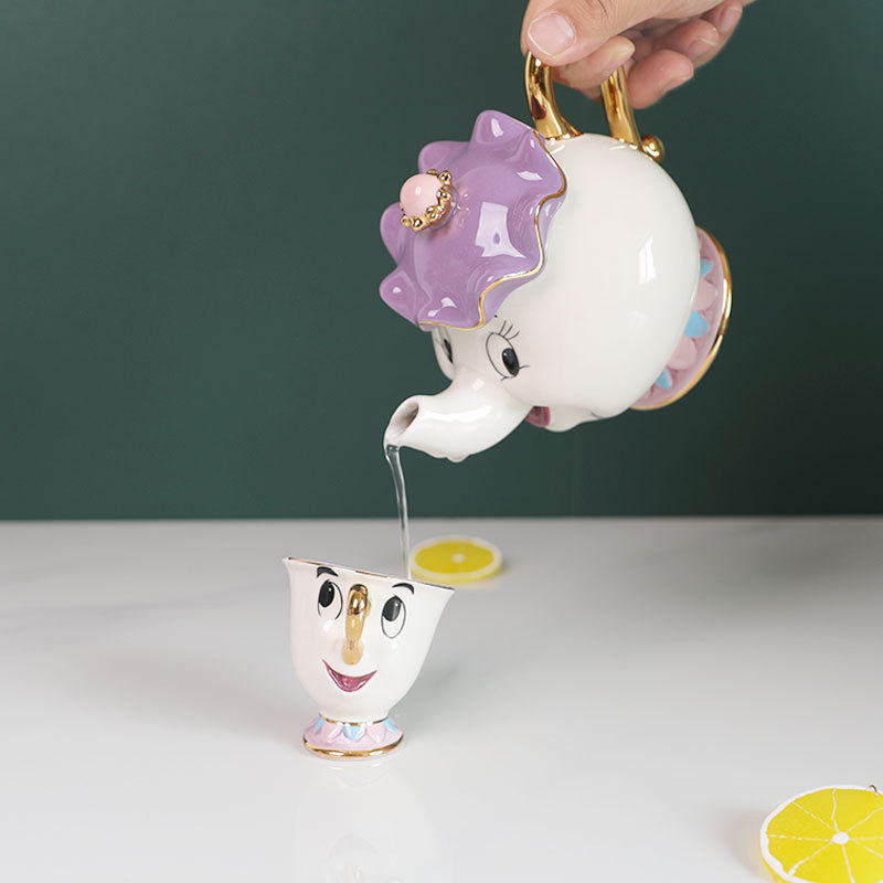 Tea Coffee Pot Set - 在庫ありのかわいい漫画風美女と野獣のティーポット、コーヒーポット、マグカップ、ミセスポッツ、チップカップ、ティーカップ、ポット、ティーセット、家の装飾品