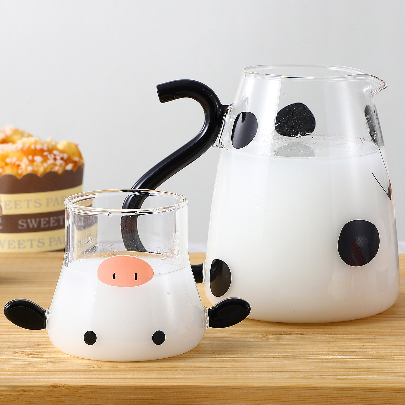 Dispenser Coffee And Tea - ガラス製ケトル カップ付き 漫画牛デザイン 電子レンジ対応 熱湯対応 フルーツジュース