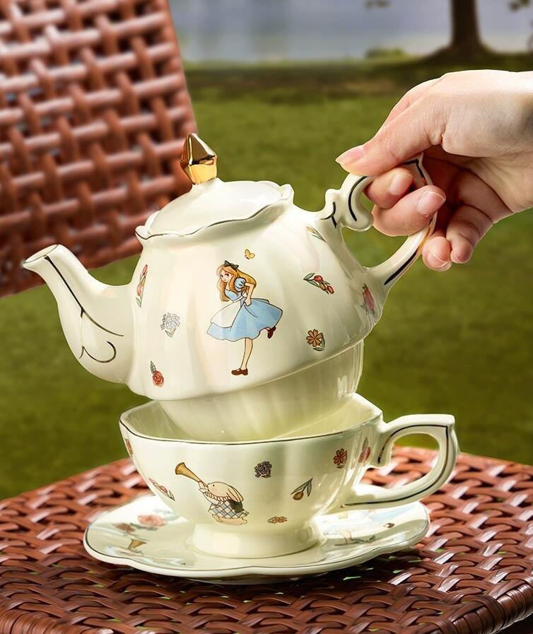 アリス セラミックティーコーヒーセット ウサギデザイン 高級 - Coffee Tea Gift のレビューと価格